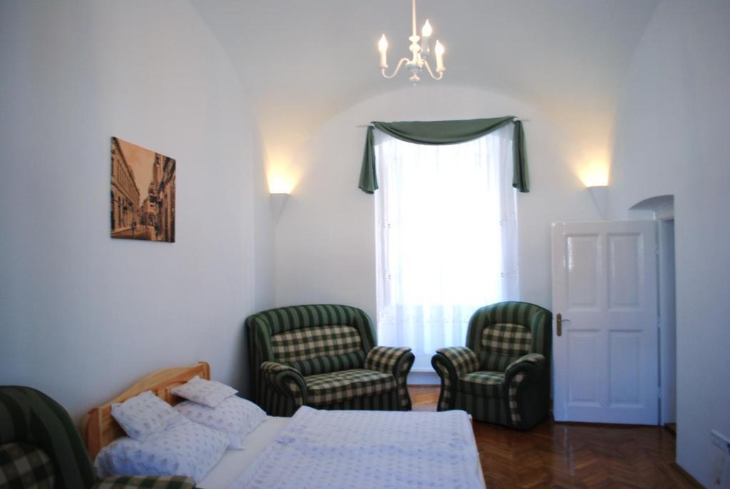 Dobo Teri Apartman Eger Pokój zdjęcie