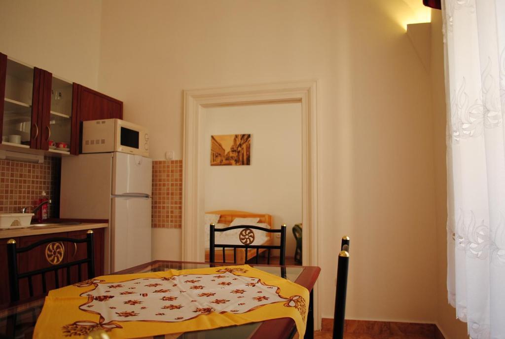 Dobo Teri Apartman Eger Pokój zdjęcie